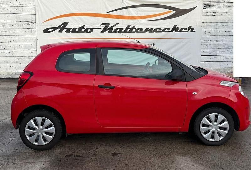 Gebraucht Citroën C1 Live 69 PS (50 kW) 2016 Rot 3p0/deckende lackierung Kleinwagen
