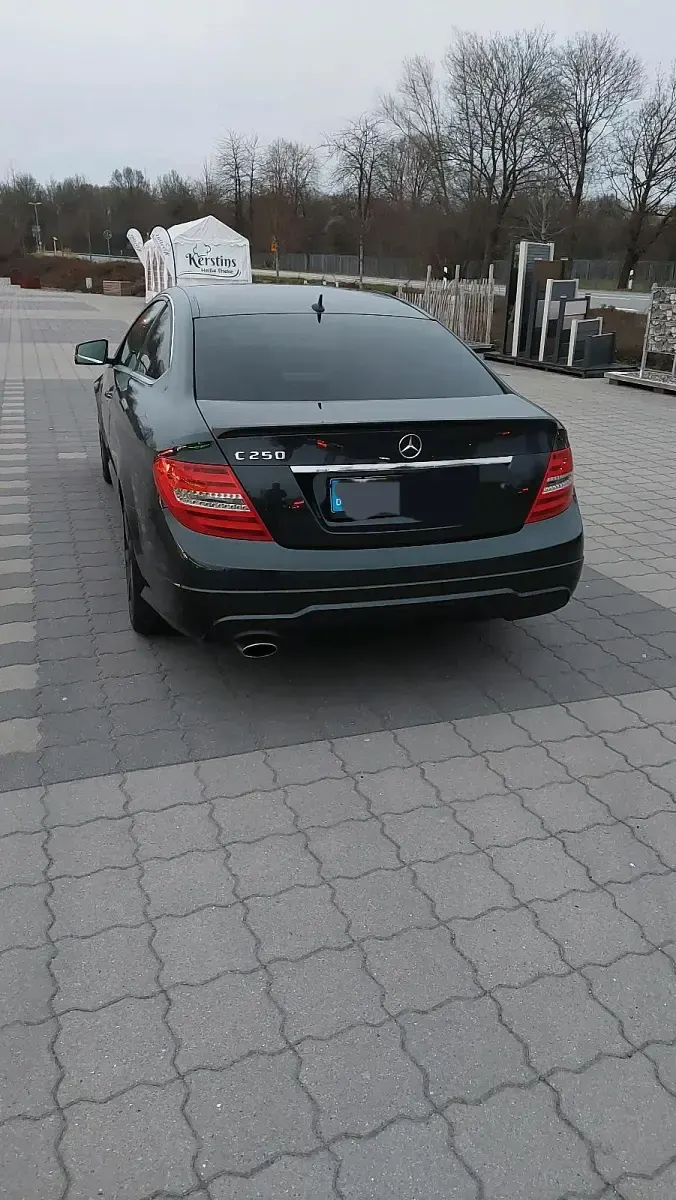 Gebraucht Mercedes C250 AMG 204 PS (150 kW) 2013 Schwarz Coupé