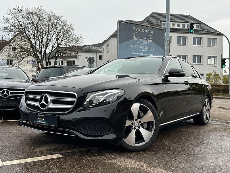 Gebraucht Mercedes E350 258 PS (189 kW) 2016 Obsidianschwarz  metalliclack Limousine