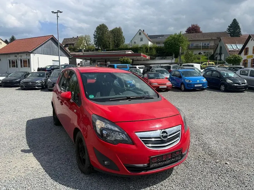 Usata Opel Meriva Innovation 120 CV (88 kW) 2012 Rosso Monovolume
