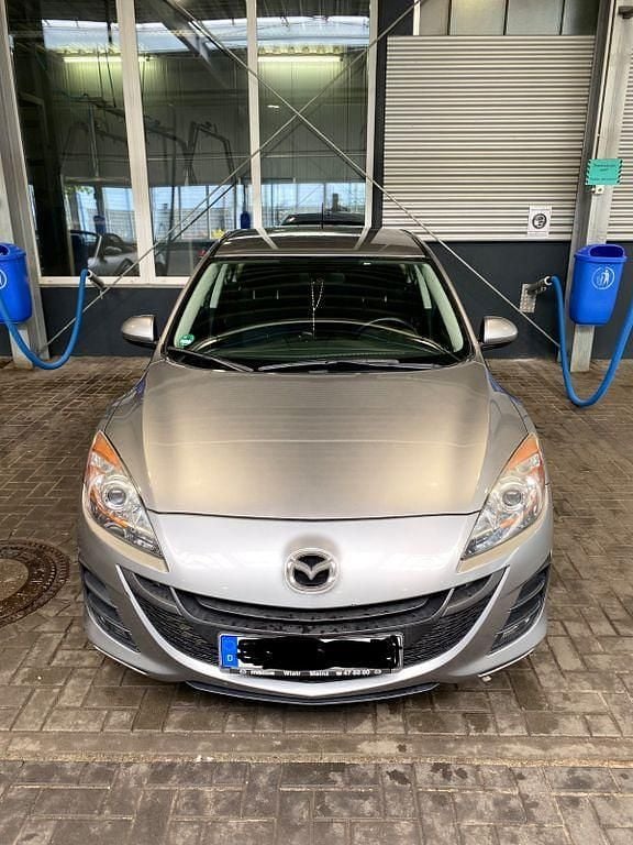 Gebraucht Mazda 3 Exclusive-Line 116 PS (85 kW) 2011 Silber Limousine