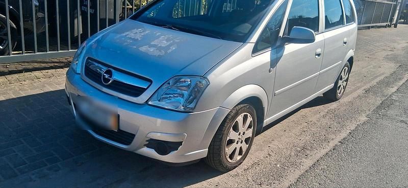 Gebraucht Opel Meriva 2005 Silber Van / Kleinbus