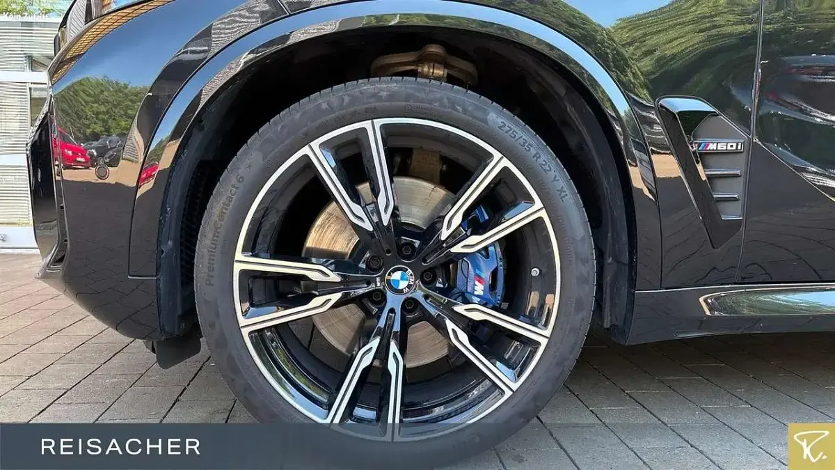 Gebraucht BMW X5 M Sport 530 PS (389 kW) 2023 Schwarz SUV