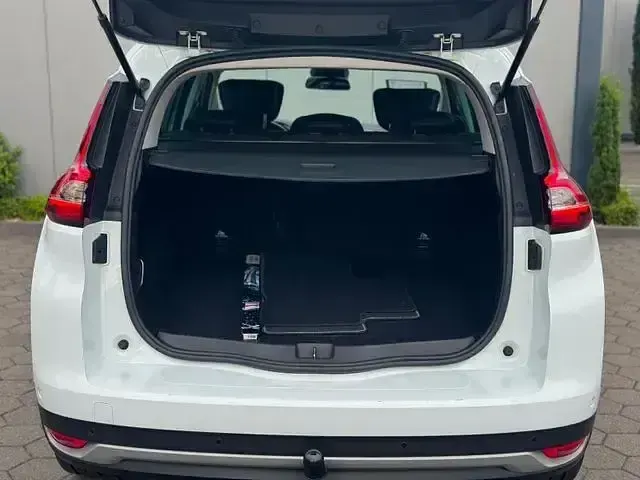 Gebraucht VW Passat R-line 160 PS (117 kW) 2017 Weiss Kombi