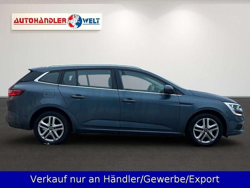 Gebraucht Renault Mégane IV 132 PS (97 kW) 2017 Grau Kombi