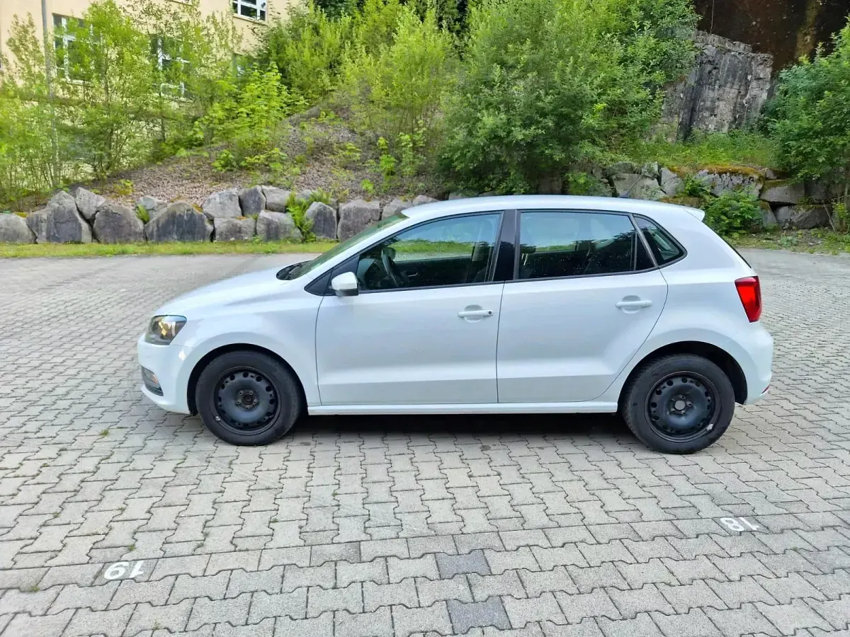 Gebraucht VW Polo 90 PS (66 kW) 2017 Limousine