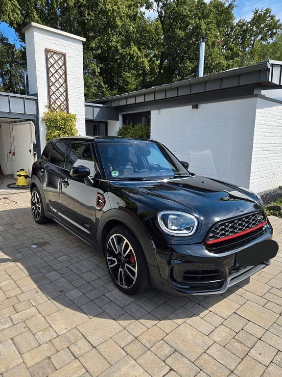 Schwarz Gebraucht 2021 Mini John Cooper Works Countryman SUV | 34.305 € (Etwas zu teuer) - Bild 1/4
