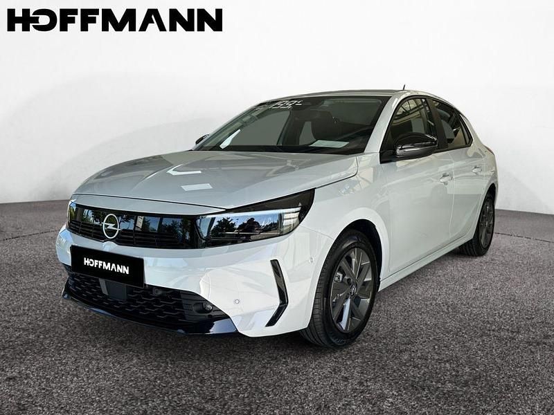 Kontur weiß (metallic) Gebraucht 2025 Opel Corsa Limousine | 22.929 € (Fairer Preis) - Bild 1/4