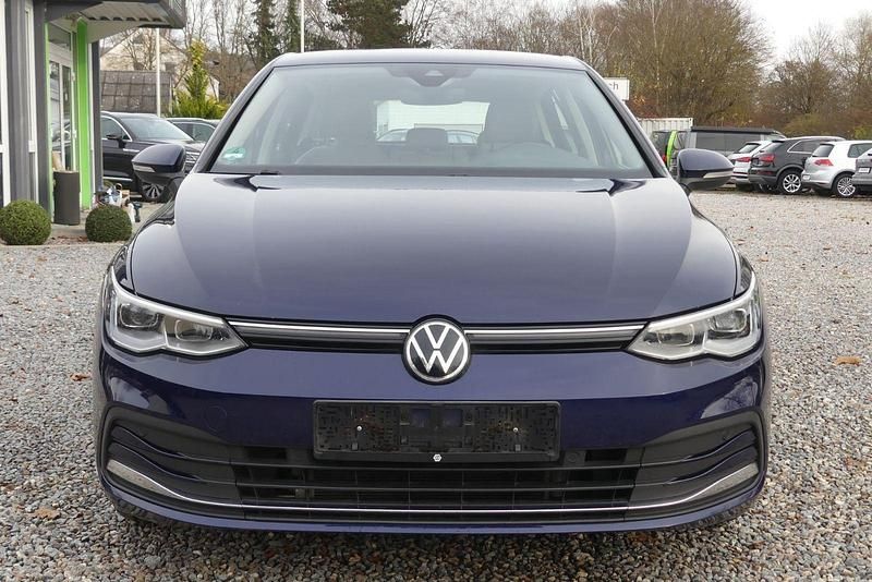 Gebraucht VW Golf Style 150 PS (110 kW) 2020 Blau Limousine