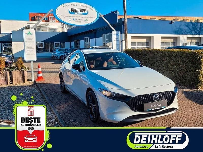 Weiß Gebraucht 2025 Mazda 3 Nagisa Limousine | 27.770 € (Teuer) - Bild 1/4