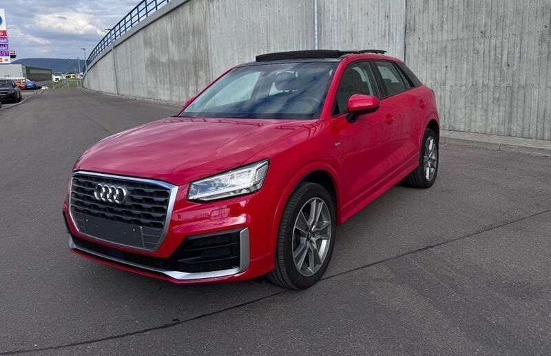 Rot Gebraucht 2020 Audi Q2 S-Line SUV | 18.700 € (Fairer Preis) - Bild 1/4