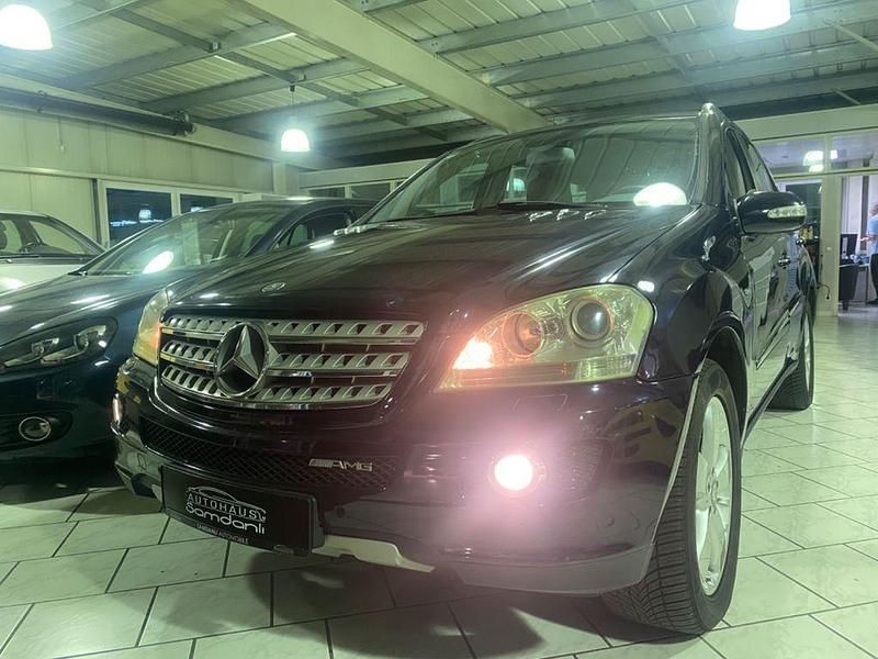 Gebraucht Mercedes ML320 224 PS (164 kW) 2007 Blau SUV