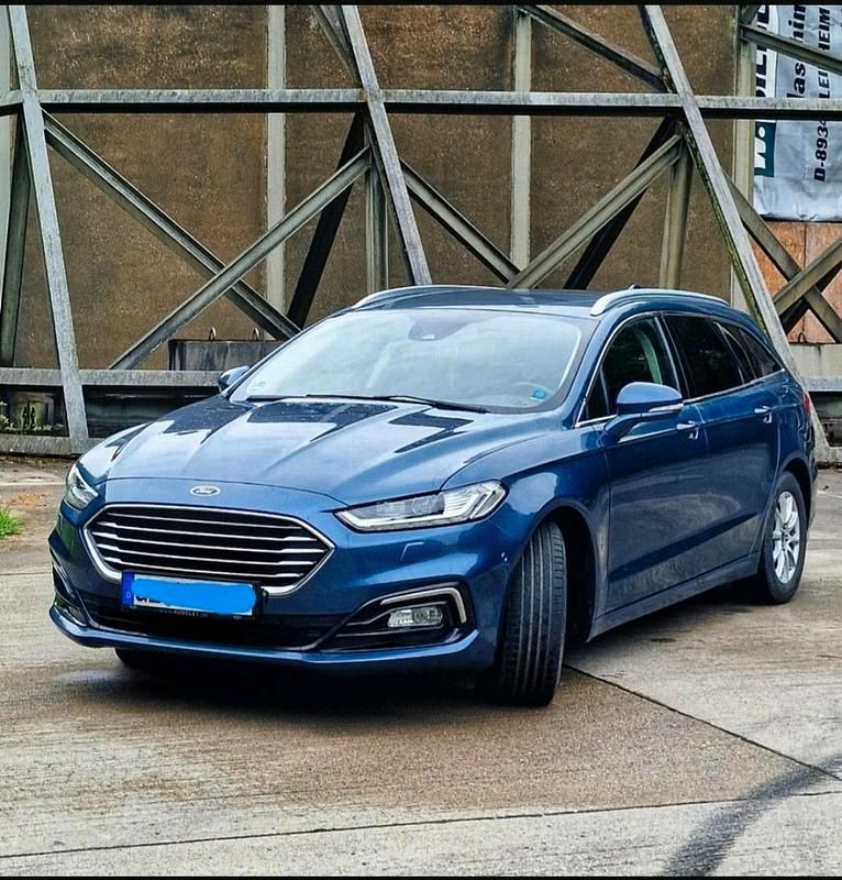 Blau Gebraucht 2020 Ford Mondeo Titanium Kombi | 17.900 € (Fairer Preis) - Bild 1/4