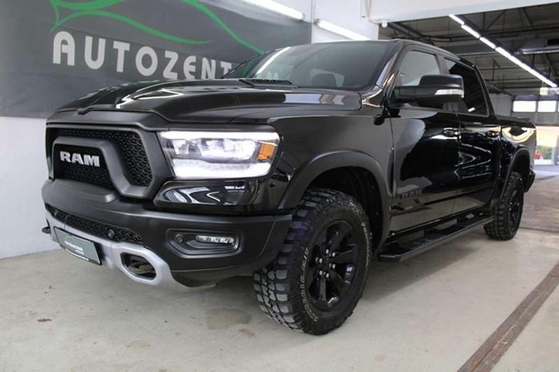 Second-hand Dodge Ram 401 CP (294 kW) 2019 Negru Pickup