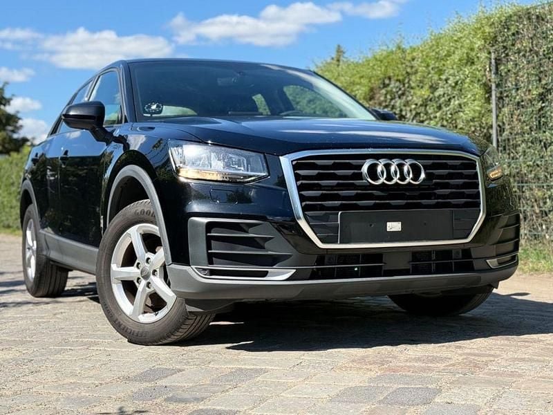 Schwarz Gebraucht 2018 Audi Q2 Basis SUV | 13.999 € (Guter Preis) - Bild 1/4