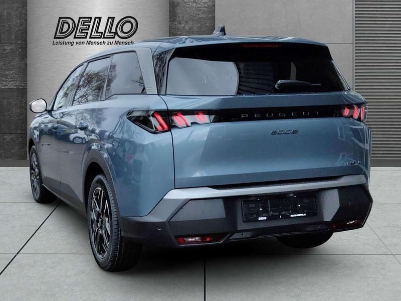 Gebraucht Peugeot 5008 Allure 145 PS (106 kW) 2026 Ingaro blau SUV
