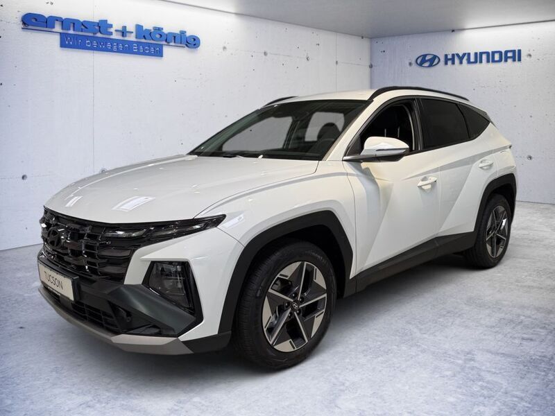 Serenity white Gebraucht 2025 Hyundai Tucson Trend SUV | 37.980 € (Fairer Preis) - Bild 1/4