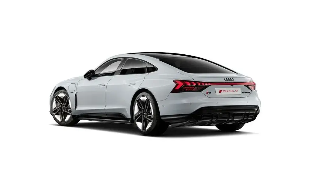 Gebraucht Audi RS e-tron GT Ambiente 439 kW (598 PS) 2022 Suzukagrau metallic Limousine