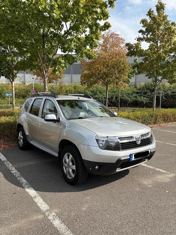 Silber Gebraucht 2012 Dacia Duster SUV | 6.000 € (Fairer Preis) - Bild 1/4