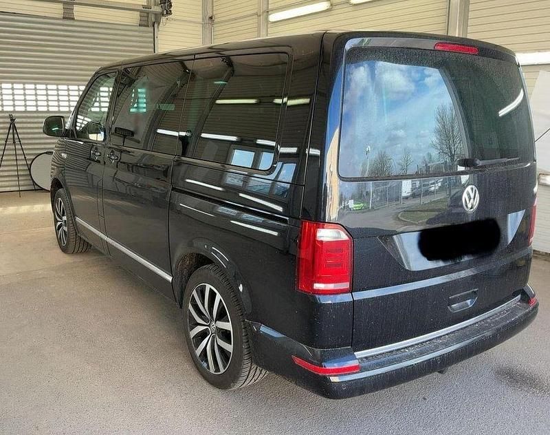 Używany VW T6 204 KM (150 kW) 2018 Czarny Van