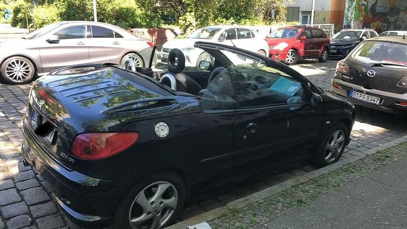 Gebraucht Peugeot 206 CC Platinum 109 PS (80 kW) 2006 Schwarz Cabrio