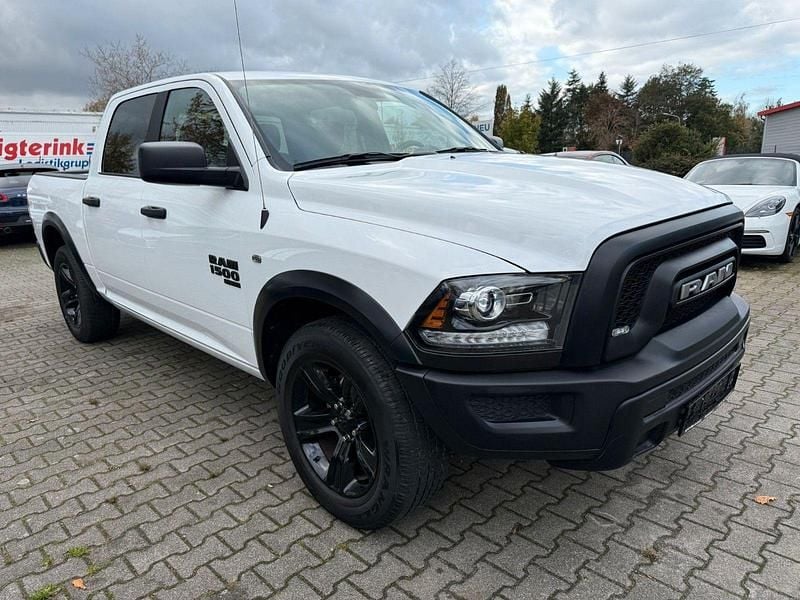 Second-hand Dodge Ram 2024 Alb Pickup