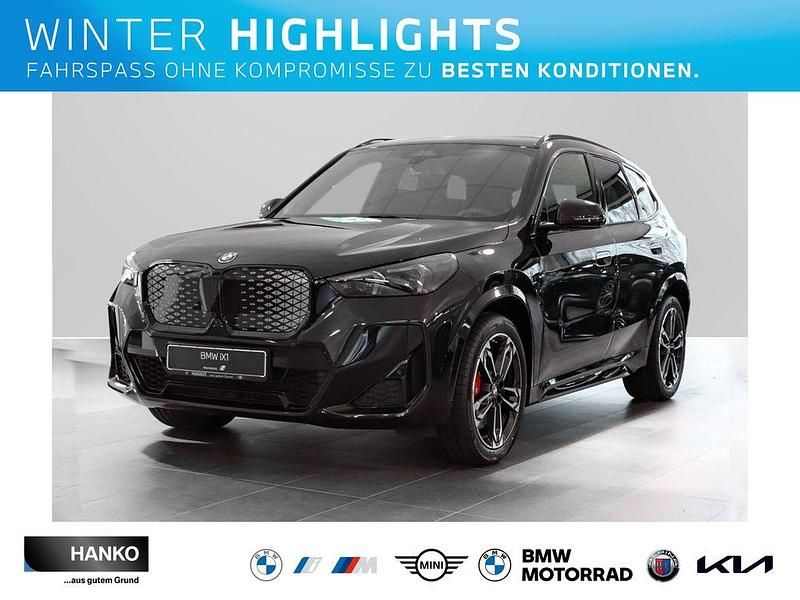 Black sapphire Neu 2025 BMW iX1 Comfort Edition SUV | 54.500 € (Fairer Preis) - Bild 1/4