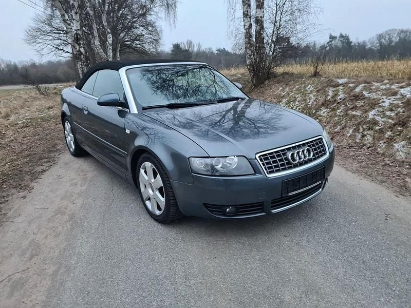 Gebraucht Audi A4 Cabriolet 163 PS (119 kW) 2004 Grau Cabrio