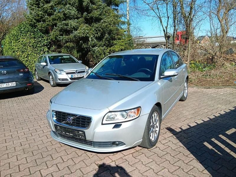 Gebraucht Volvo S40 140 PS (102 kW) 2007 Silber Limousine