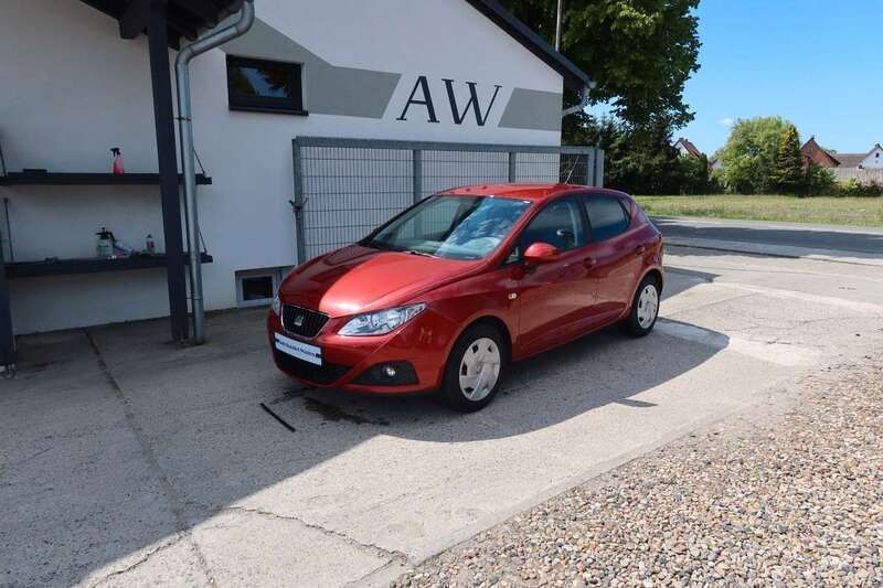 Rot Gebraucht 2010 Seat Ibiza Stylance Kleinwagen | 2.999 € (Guter Preis) - Bild 1/4