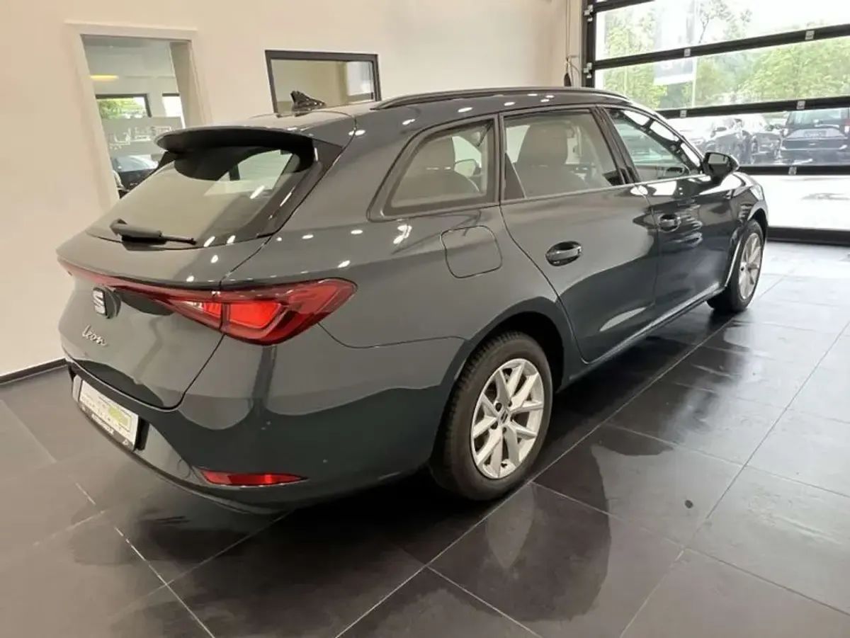 Gebraucht Seat Leon ST Style 116 PS (85 kW) 2026 Fiord blau Kombi