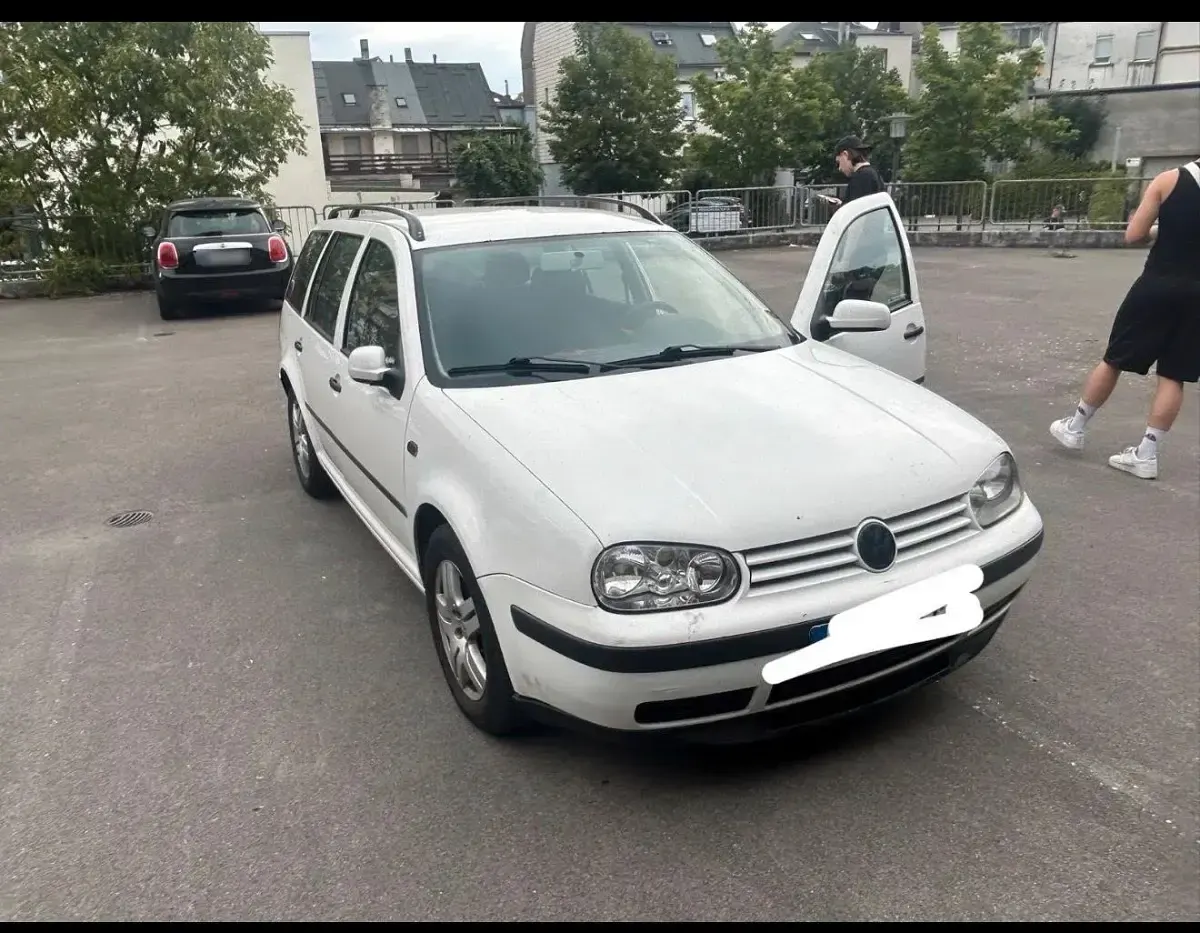 Gebraucht VW Golf IV 68 PS (50 kW) 2002 Weiß Kombi