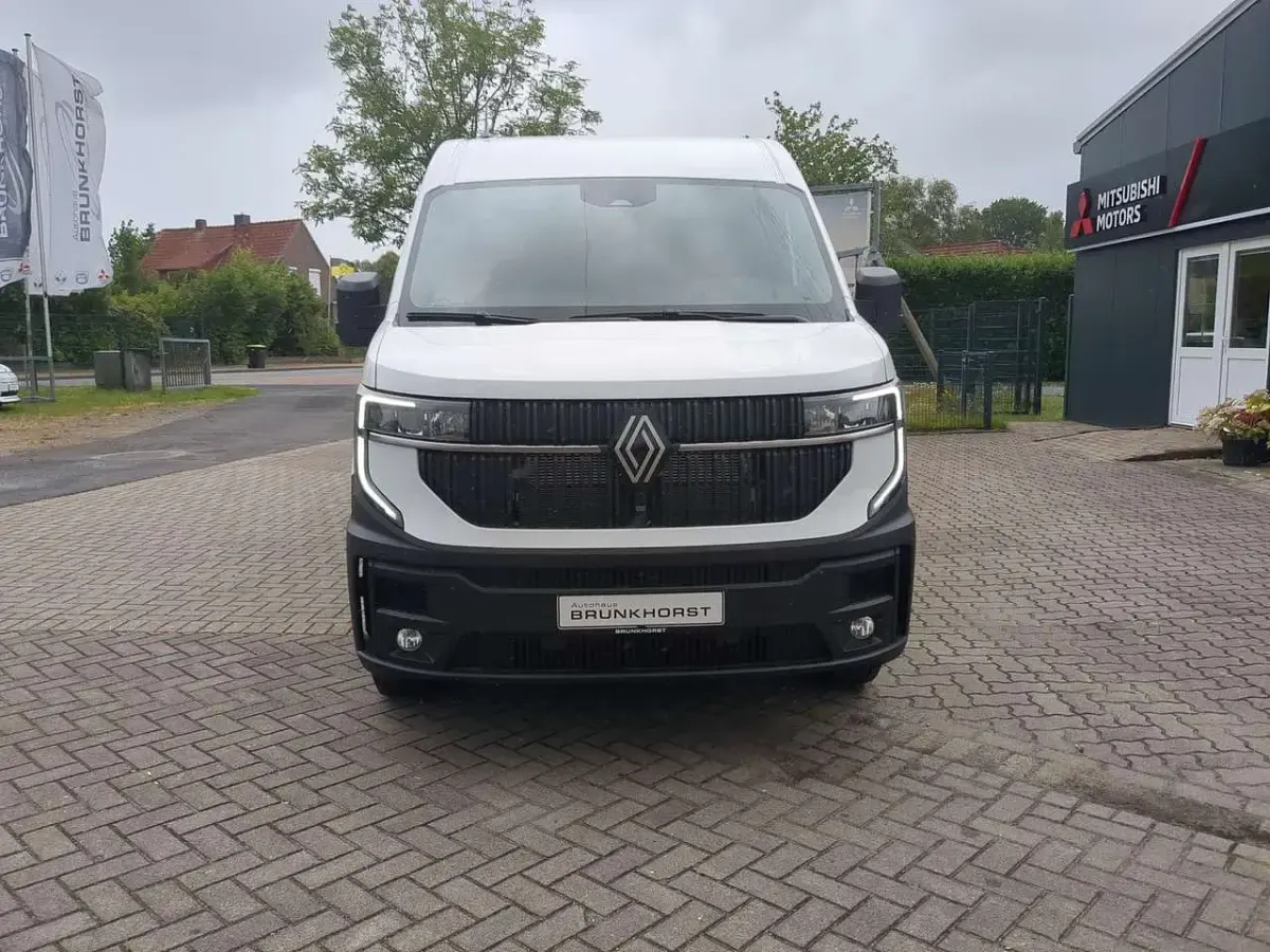 Neu Renault Master 170 PS (125 kW) 2026 Mineralweiß Van / Kleinbus
