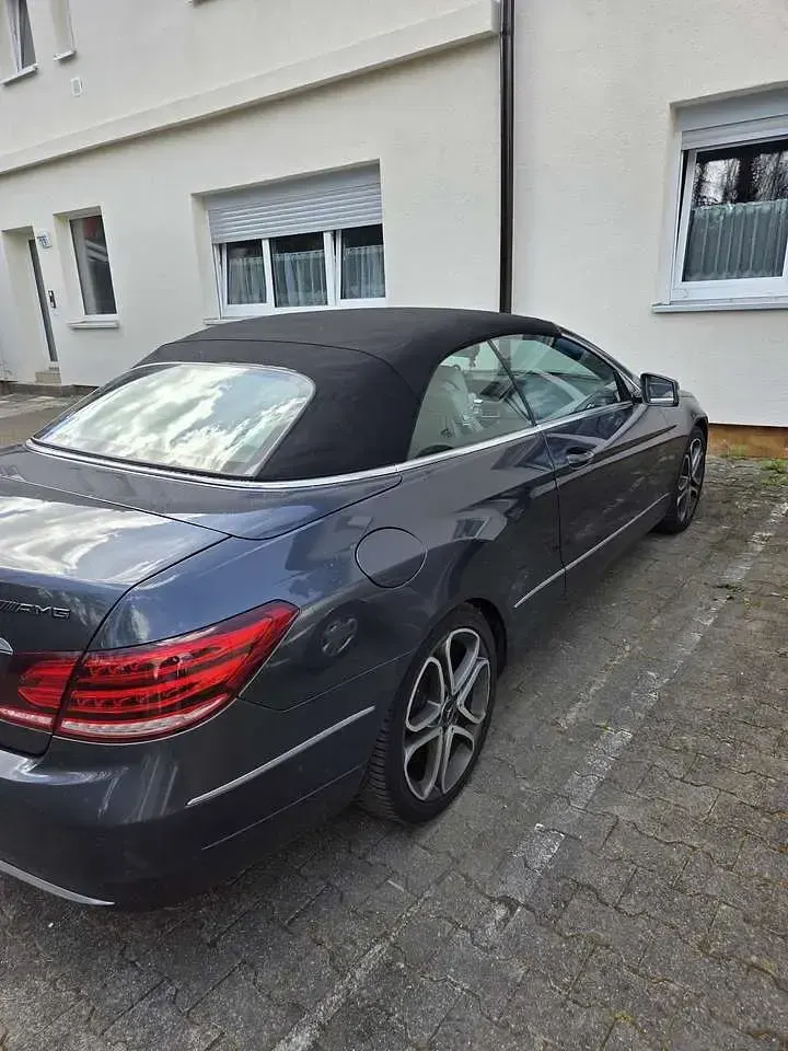 Gebraucht Mercedes E250 211 PS (155 kW) 2013 Grau Cabrio