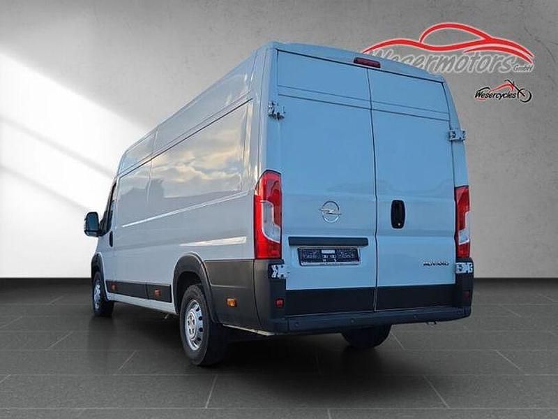 Gebraucht Opel Movano Edition 165 PS (121 kW) 2024 Andere Van