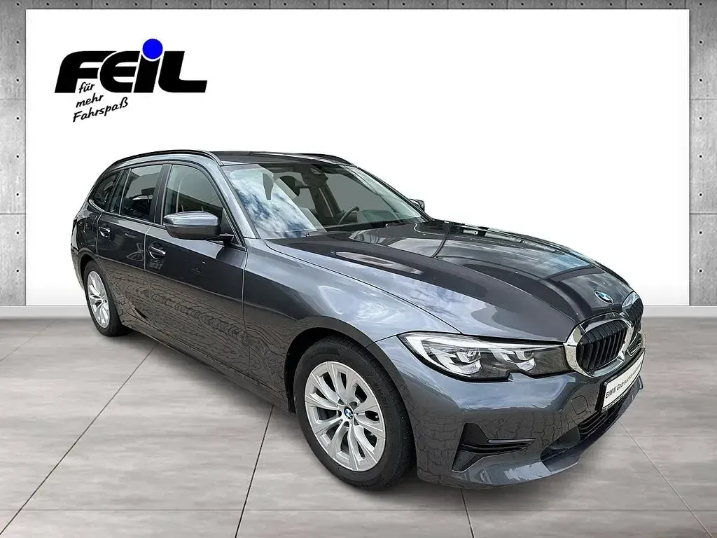 Gebraucht BMW 320 Advantage 190 PS (139 kW) 2022 Grau Limousine