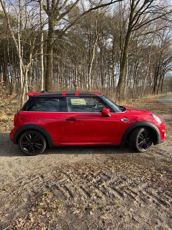 Gebraucht Mini John Cooper Works 102 PS (75 kW) 2020 Rot Kleinwagen