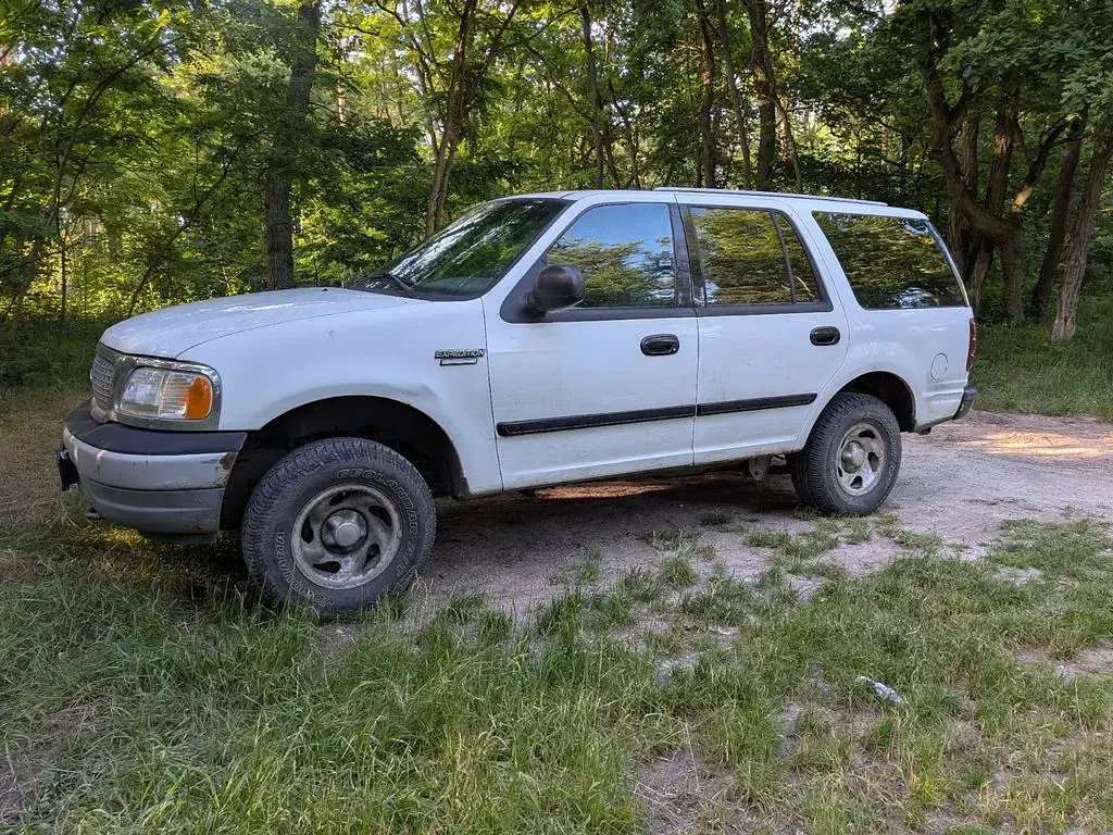 Gebraucht Ford Expedition 264 PS (194 kW) 2000 Weiß SUV