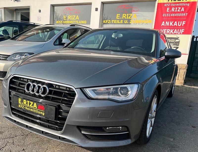 Gebraucht Audi A3 Ambiente 150 PS (110 kW) 2013 Grau Limousine