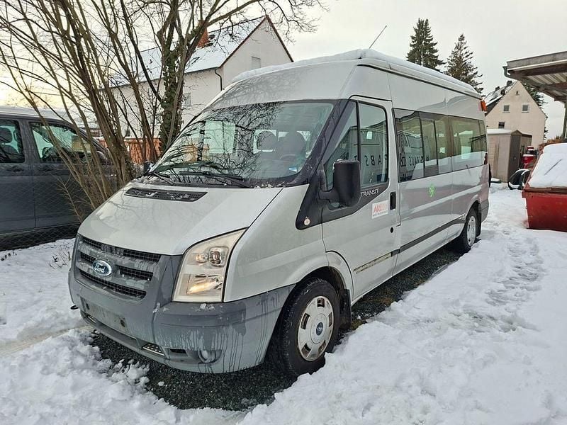 Silber Gebraucht 2009 Ford Transit Kombi | 6.500 € (Etwas zu teuer) - Bild 1/4