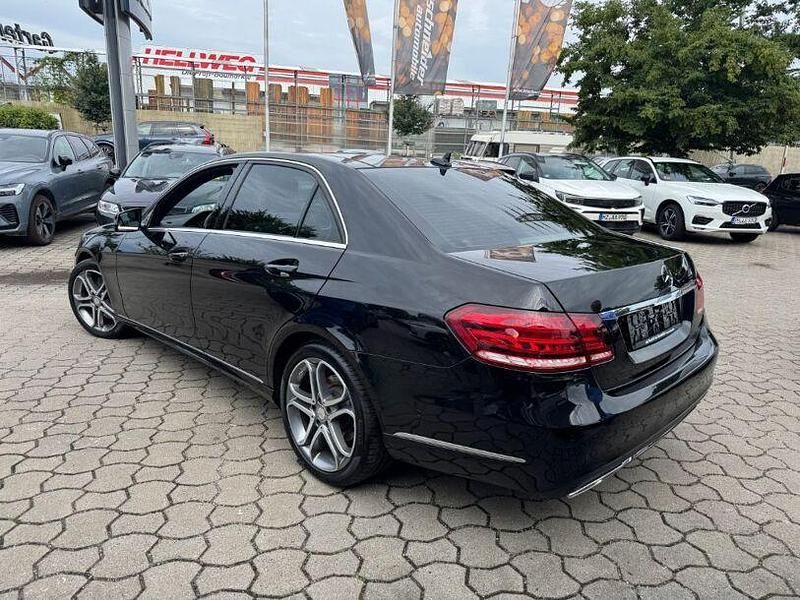 Gebraucht Mercedes E400 Avantgarde 245 PS (180 kW) 2015 Schwarz Limousine