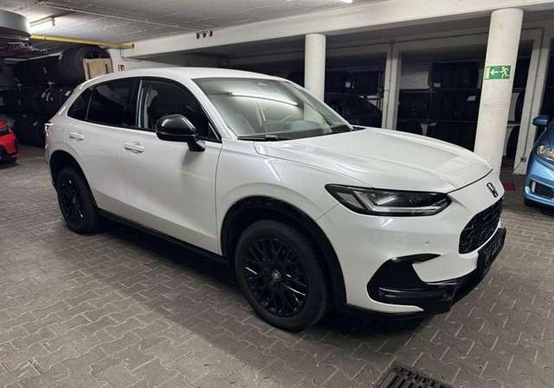 Platinum white pearl Gebraucht 2024 Honda ZR-V Hybrid SUV | 28.999 € - Bild 1/4