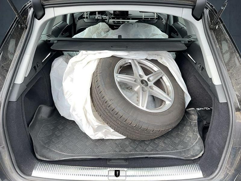 Gebraucht Audi A4 150 PS (110 kW) 2022 Schwarz Kombi