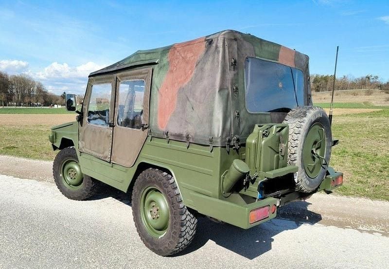 Używany VW Iltis 69 KM (50 kW) 1988 Zielony SUV
