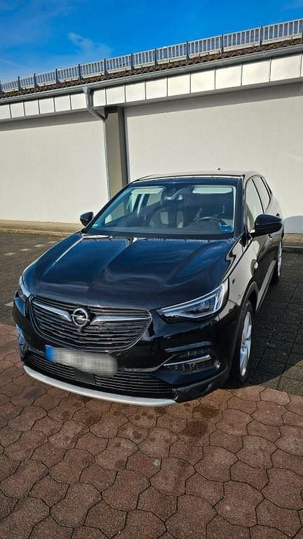 Schwarz Gebraucht 2021 Opel Grandland X Business Elegance SUV | 15.250 € (Guter Preis) - Bild 1/4