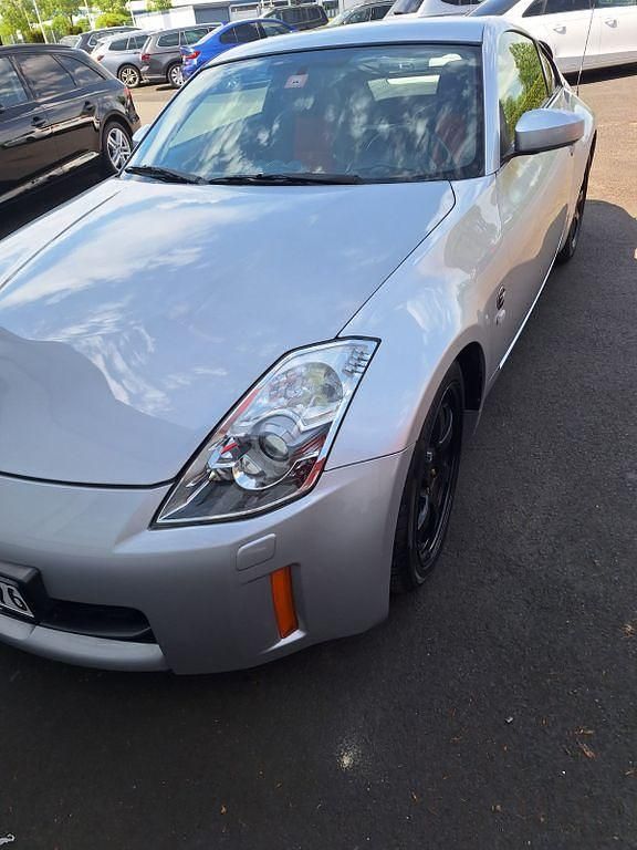 Silber Gebraucht 2009 Nissan 350Z Coupé | 17.500 € (Teuer) - Bild 1/4