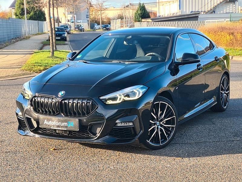 Black sapphire metallic Gebraucht 2023 BMW 220 M Sport Coupé | 29.999 € (Guter Preis) - Bild 1/4