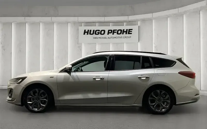 Gebraucht Ford Focus ST-Line 155 PS (114 kW) 2025 Silber Kombi