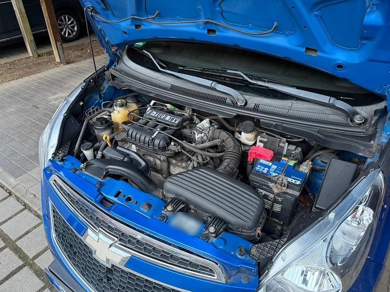 Gebraucht Chevrolet Spark 68 PS (50 kW) 2011 Blau Kleinwagen