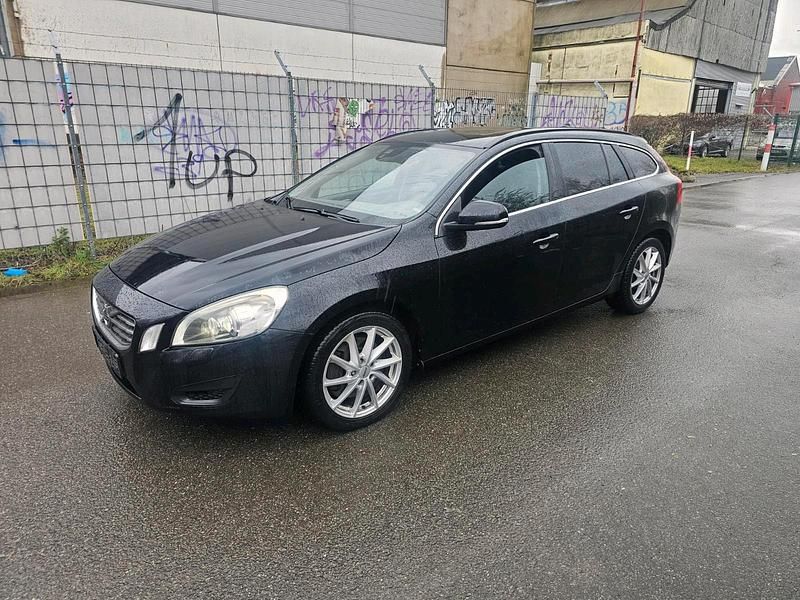 Gebraucht Volvo V60 215 PS (158 kW) 2013 Schwarz Kombi